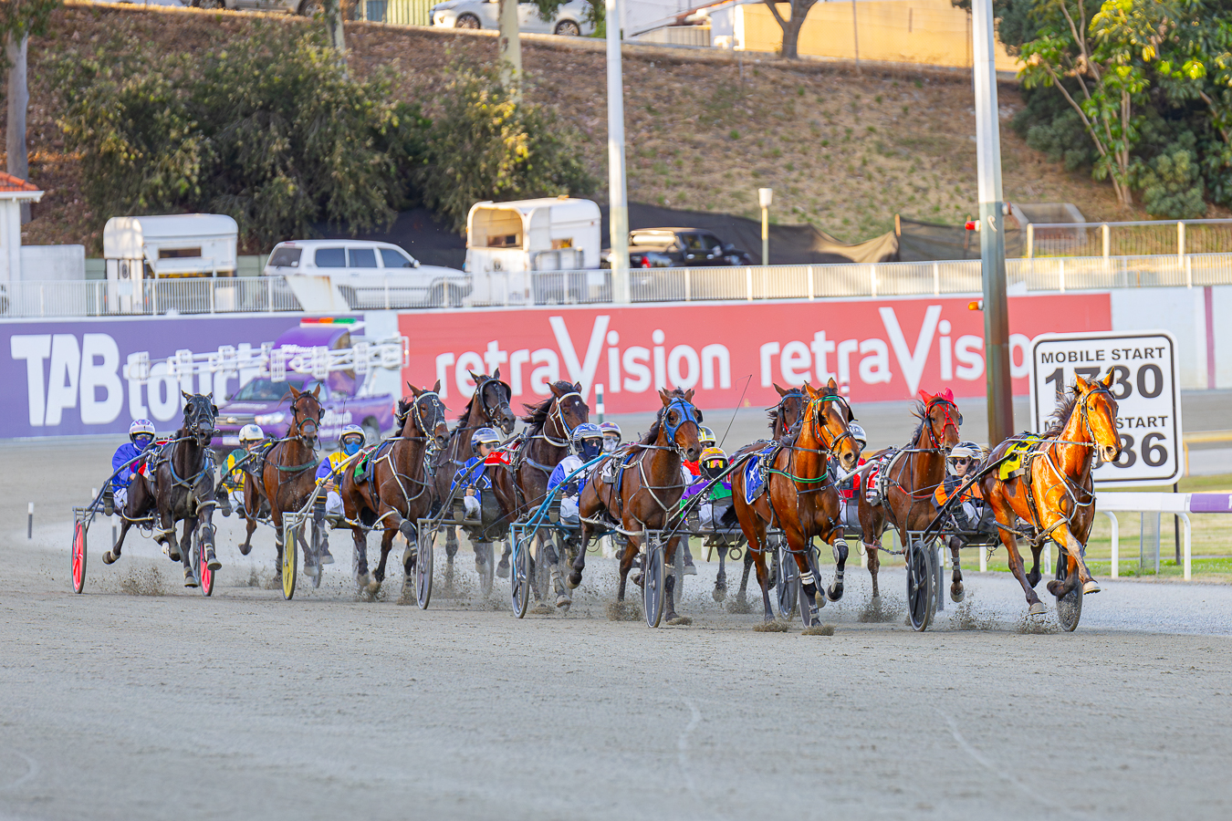 Generic Race 2 101123